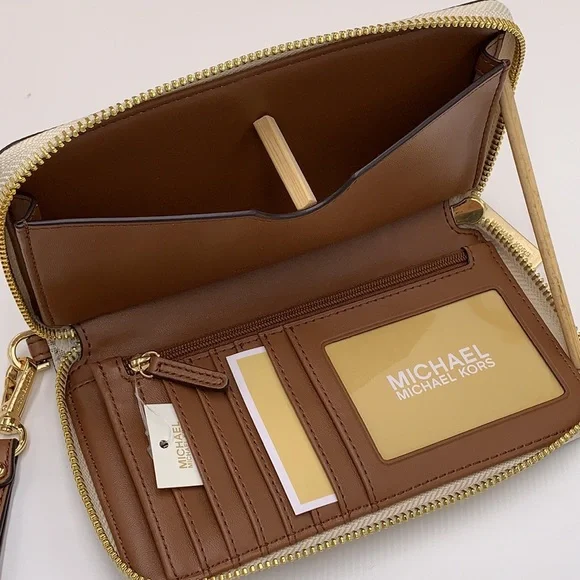MICHAEL KORS LARGE X CHAIN SHOULDER TOTE & LG FLAT MULTIFUNCTIONAL PHONE…